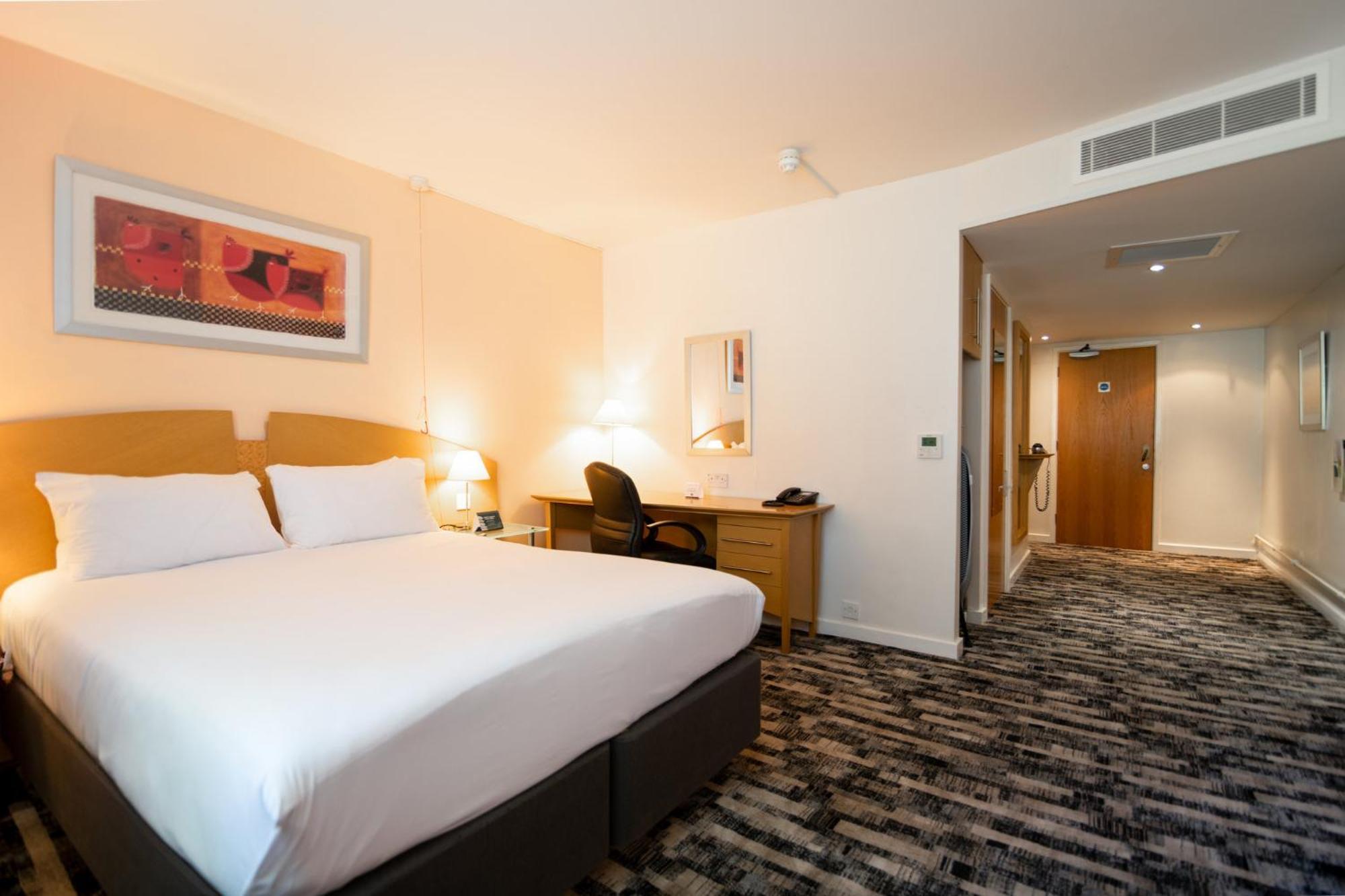 Holiday Inn Ashford - North A20 By Ihg Екстер'єр фото