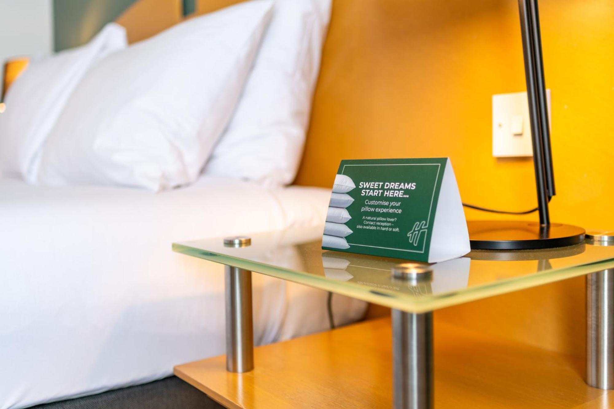 Holiday Inn Ashford - North A20 By Ihg Екстер'єр фото
