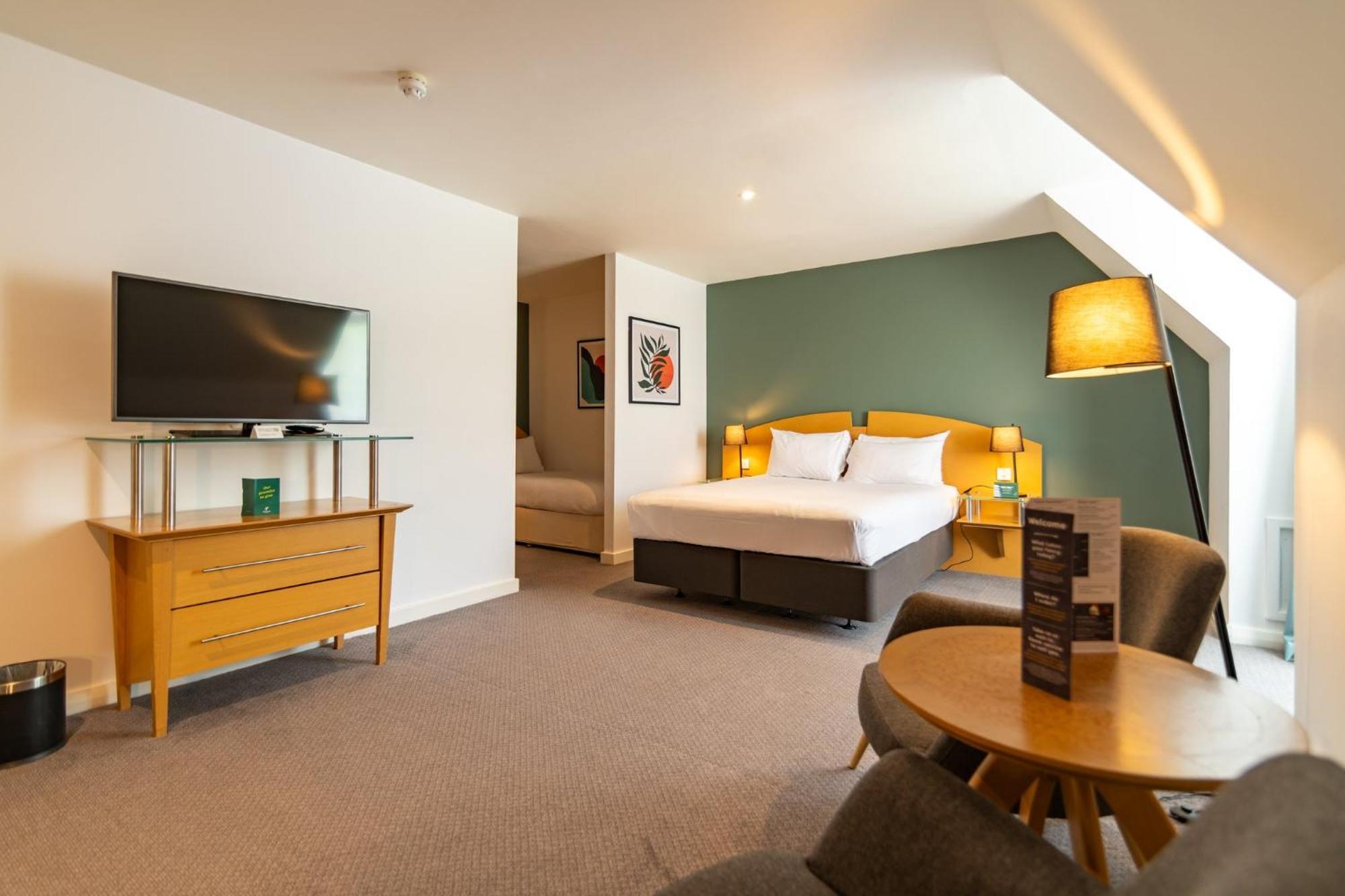 Holiday Inn Ashford - North A20 By Ihg Екстер'єр фото